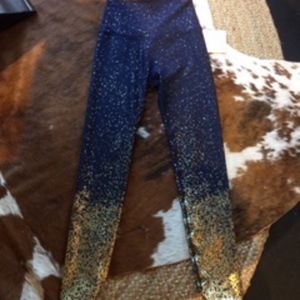 Beyond Yoga Alloy Ombre Navy/Gold